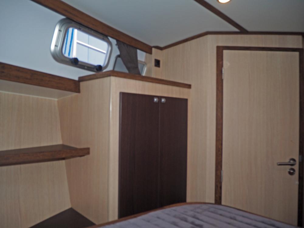 Fore ship, Accommodation